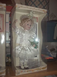 Pretty Maud Humphrey Bogart Collection Playing Bride Porcelain Doll MIB 2001  - Picture 1 of 11