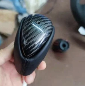 Maserati Granturismo/Quatroportte (07-15) Leather/Carbon Fiber Gear knob - Picture 1 of 2
