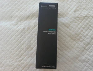 LiSi Liquid Foundation Silk Veil 100 Spf 15 - Picture 1 of 8