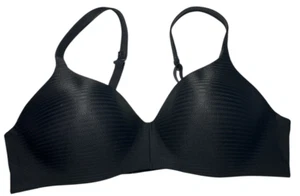 Hanes Bra Women 38B Black Wirefree Molded Padded HUO3 Adjustable Comfort T-Shirt - Picture 1 of 11