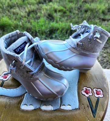 Sperry Duck Boots "Silver Metallic" Girls' BRAND NEW Toddler 6C - Image 1 of 4