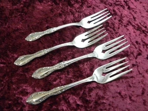 BOURBON / HAPSBURG 4 Salad / Dessert Forks Oneida SSS Stainless Steel USA SHINY - Picture 1 of 3
