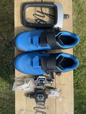 27 Spd Customized Mountain Bike plus Extras! Sram , Truvativ Fire, Shimano Foto 1 de 4