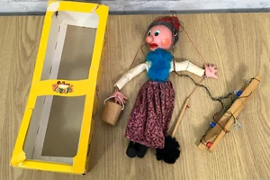 Vintage Pelham Puppets Old Lady with Mop & Bucket in Original Box (AH139T) - Picture 1 of 16