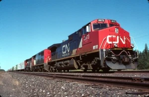 CN 2673 C44-9W KELSEY MN (CANADIAN NATIONAL) ORIGINAL SLIDE 09-25-04 T23-6 - Picture 1 of 1
