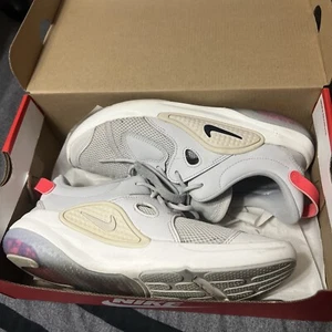 Size 8.5 - Nike Joyride CC Platinum Tint - Picture 1 of 12