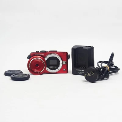 Cámara digital Olympus PEN E-PL6 16MP roja + 15 mm Foto 1 de 4