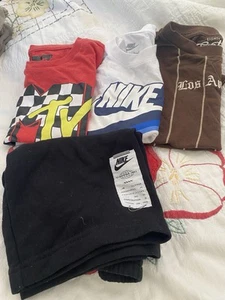 Youth Mix T-shirts Size 8-10 - Picture 1 of 7