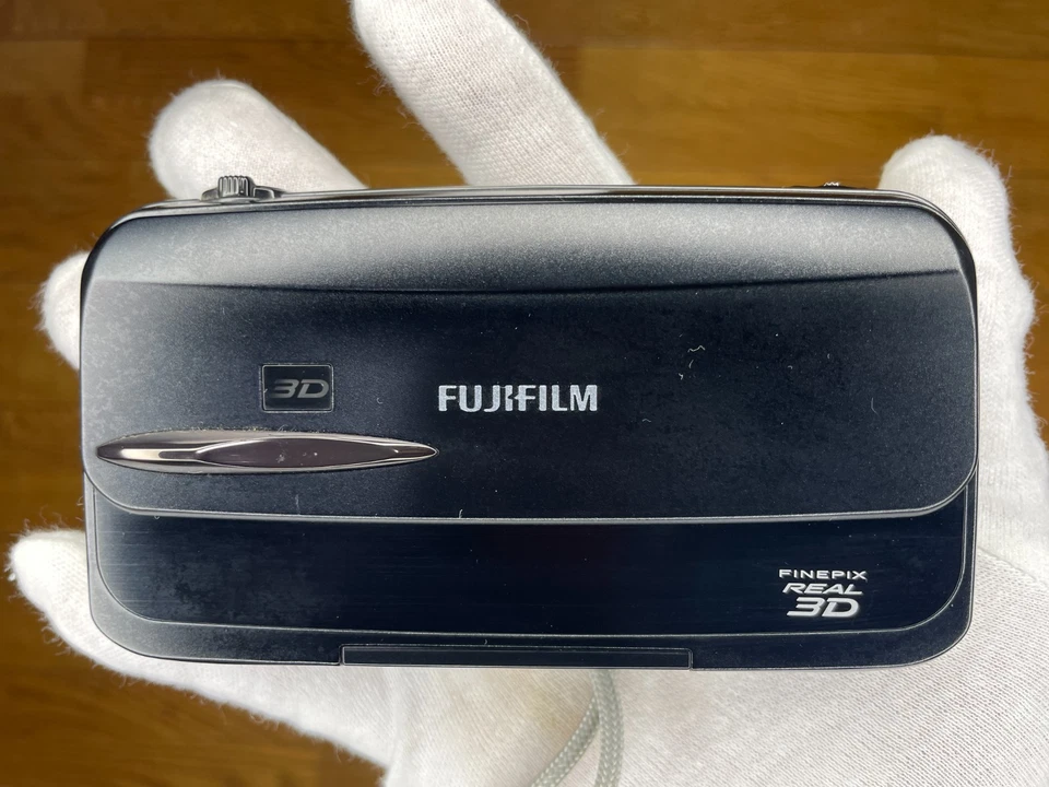 【Video4Condition】Fujifilm FinePix REAL 3D W3 Digital Camera | Battery+Charger - Image 1 of 1