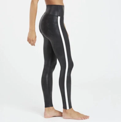 Leggings SPANX Imitación Cuero Rayas Laterales Talla S Usados en Excelente Condición Foto 1 de 4