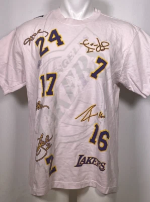 Los Angeles Lakers 2010 Signatures T-Shirt Kobe Gasol Bynum Fisher Men's LARGE - Image 1 of 4