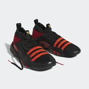 Neu mit Etikett Adidas Herren Trae Young 2.0 Basketballschuhe, schwarz/rot Größe 9,5 M/10,5 W - Bild 1 von 6