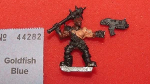Games Workshop Necromunda Goliath Ganger Heavy Fanatic Metal Figure 1999 WH40K E - Foto 1 di 2