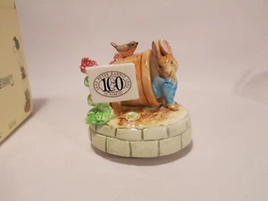 Schmid 1993 Beatrix Potter 62121 Peter Rabbit Ceramic Peter Cottontail Music Box - Picture 1 of 8