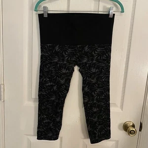 Soma Slimming Leggings Splendor Mini Excalibur Black Gray Sz L Capri Wide Band - Picture 1 of 8