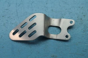 936 06-09 YAMAHA YZF R6S RIGHT HEEL GUARD REARSET FOOT PEG - Picture 1 of 4