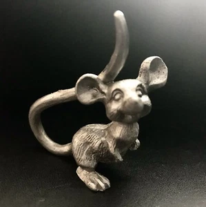 Süße Zinn Maus Ratte Ratatouille Silber Metall Figur M - Bild 1 von 3