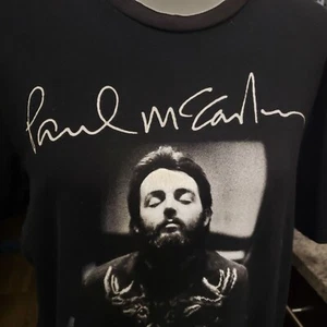 T-shirt Paul McCartney taglia M one on one tour 2016 maglietta concerto nera grafica - Foto 1 di 8