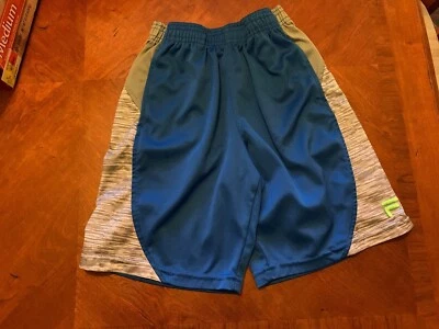 Синие спортивные шорты для мальчиков Fila размер 8 с серой отделкой - Изображение 1 из 2