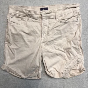 ndyj Women’s Shorts Size 6 - Picture 1 of 6