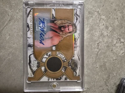 Kevin Nash 2018 Topps WWE Wrestling Legends AUTO  SHIRT RELIC  - Image 1 of 4