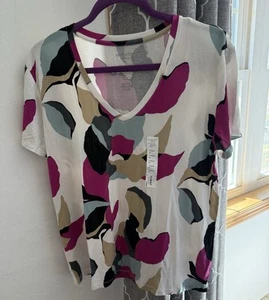 Nine West Women Nwt Medium White Purple Blue  Gray Black V Neck Short Sleeve Top - Picture 1 of 5