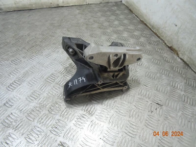2018 CITROEN BERLINGO 650 1.6 BLUEHDI MK3 PV FRONT RIGHT SIDE ENGINE MOUNT *1174 - Image 1 of 4