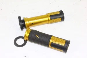 Juego de mangos Rizoma defectuosos para arreglar procedentes de Kawasaki ZX6-R - Imagen 1 de 2