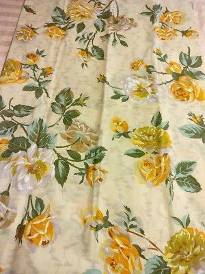 VTG WONDERCALE SPRINGMAID 2 STD PILLOW CASES FLORAL YELLOW ROSES  - Image 1 of 4