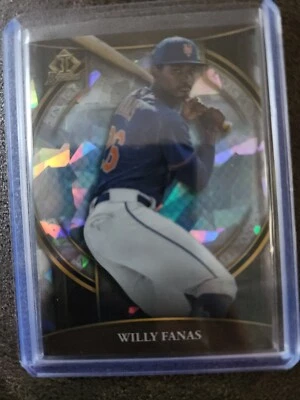 Willy Fanas  - Image 1 of 2