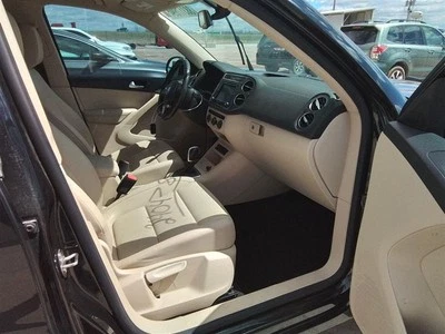 2011-2018 Volkswagen Tiguan Front Passenger Upper Dash Air Bag Dual Stage 2 Wire - Image 1 of 4