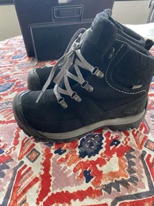 Women’s Keen Dry Hiking Boots Size 7.5 NEW - Picture 1 of 5
