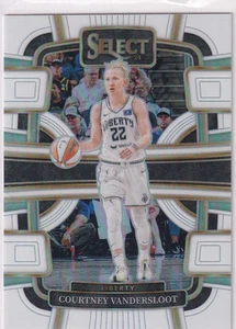 2024 Panini WNBA Select No. 78 Courtney Vandersloot White Prizm 93/99 - Picture 1 of 2