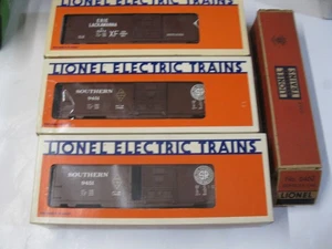 6-9451 Lionel Pennsylvania Railroad Boxcar plus - Picture 1 of 3