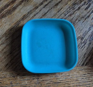 Tupperware Tupper Toys Small Plate #1502-7 Blue EUC - Picture 1 of 2
