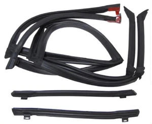 82-92 PONTIAC FIREBIRD T-TOP SIDE WEATHERSTRIPS (RE) - Bild 1 von 1