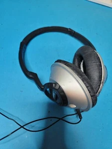 BOSE TP-1A Headphones Triport Over Ear Wired Sound Travel Needs New Pads - Picture 1 of 3