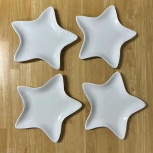 Set 4 Pottery Barn Star Shaped Ceramic Plates White Fruit Snack Salad Dish Read - Picture 1 of 24
