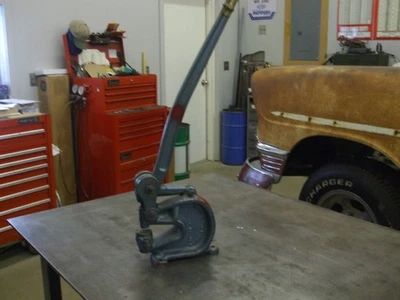 Punzón Roper Whitney # 16 Foto 1 de 4