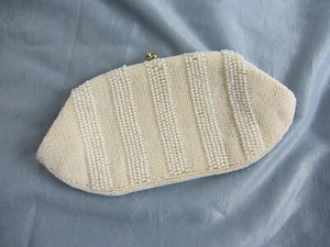 Vintage LA REGALE White Ivory Detailed Beaded Clutch Purse Handbag Clamshell - Picture 1 of 8