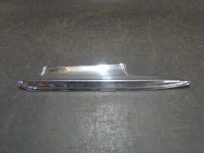 1950 年福特定制轿车气门护罩饰 — 第 1/4 张图片