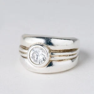 Silber Ring 925 Weißer Stein Größe 53 (16,8 mm Ø) 7,67 g - Picture 1 of 8
