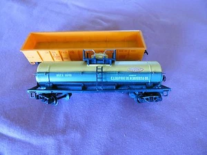 Mantua/Tyco 40ft Union Pacific Gondola and Single Dupont Dome Tanker Toy Hobby - Picture 1 of 3
