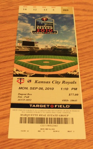 Minnesota Twins Ticket Stub - September 6 2010 - Jim Thome 585th Career HR Cover