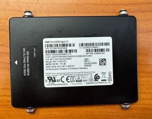 Samsung MZ-7LN512C 512 GB SATA III 2.5 in Opal 2 6Gb/s SSD (QUANTITY DISCOUNT) - Afbeelding 1 van 1