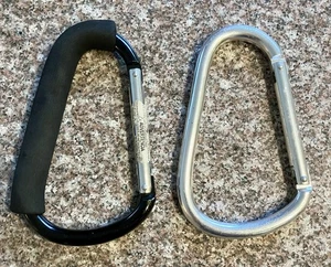 2 Stück - Kinderwagen Haken Karabiner Clips Aufhängen Handtasche Wickeltasche Einkaufstaschen - Bild 1 von 8