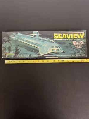1966 Aurora Seaview Extra Long Box Complete Model 707-98 - Image 1 of 4