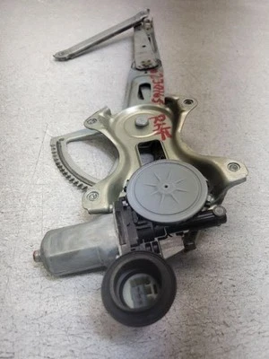 2004-2015 Toyota Prius Front Passenger Window Regulator 6980152070   - Image 1 of 4