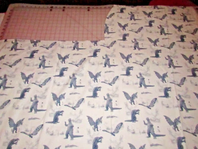 Godzilla Toile Print Tela 100% Algodón Tela Rey de los Monstruos 36 x 42 Piezas Foto 1 de 3