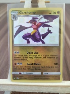 Garchomp SV40/SV94 Hidden Fates Ultra Rare Shiny Vault Pokemon Karte *Neu* - Bild 1 von 12